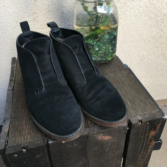 franco sarto chukka